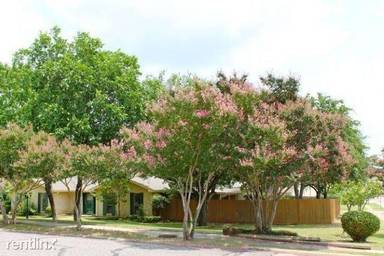 Main picture of 2366 Hill N Dale Dr