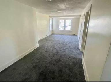 Main picture of 426 E Benton St