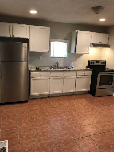 Main picture of 131 Brownlee Rd SW