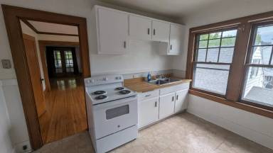 Main picture of 217-219 Congress Avenue, 14611 - 219