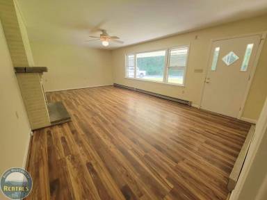 Main picture of 1397 NC Highway 105 Byp
