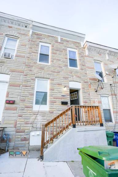 Main picture of 3138 Stafford St