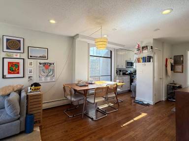 Main picture of 103 Olive St