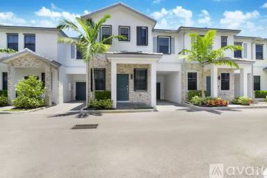 Main picture of 2813 SW 17th Ave