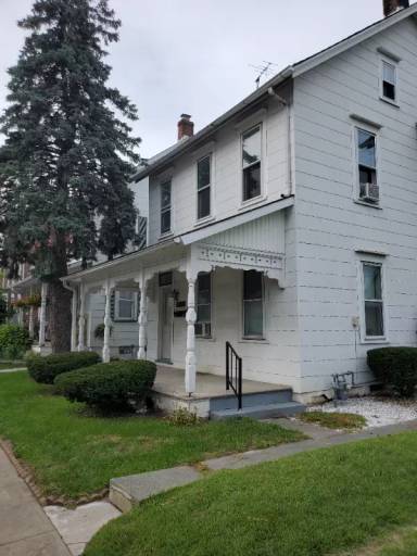 Main picture of 1407 Main St