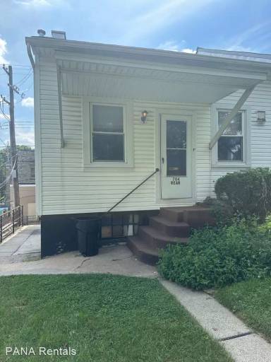 Main picture of 704 Penn Ave