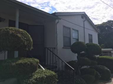 Main picture of 1234 E Santa Clara St