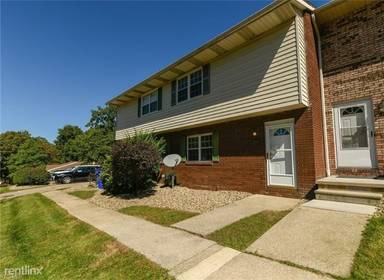 Main picture of 4454 Sandlewood Dr