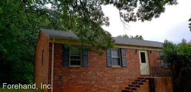 Main picture of 212 Deer Creek Dr