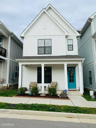 Main picture of 776 Cottage Park Dr