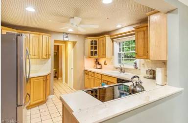 Main picture of 34460 Beach Park Ave