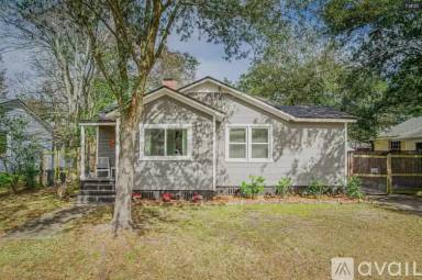 Main picture of 3515 Ernest St