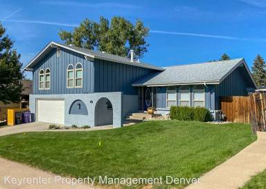 Main picture of 3984 S Whiting Way