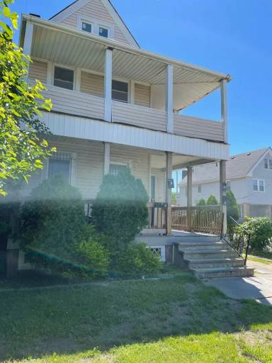 Main picture of 1355 Addison Rd