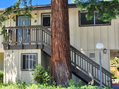 Main picture of 96 Flynn Ave