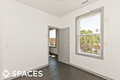 Main picture of 2834 W Diversey Ave