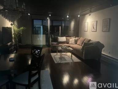 Main picture of 550 Clay Ave