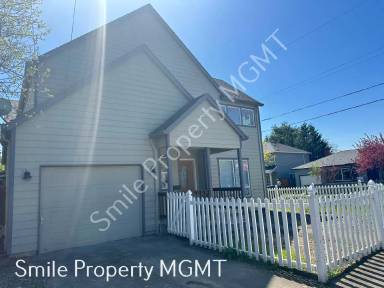 Main picture of 8504 SE Raymond Ct