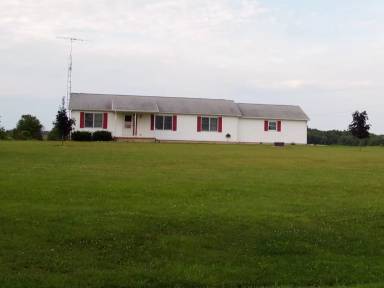 Main picture of 9790 E Beecher Rd