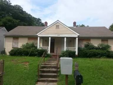 Main picture of 179 1st St SW