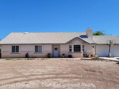 Main picture of 657 W Murphy Rd