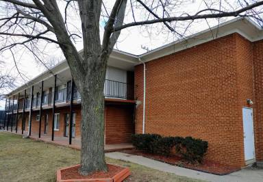 Main picture of 15811 Harper Ave