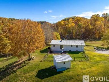 Main picture of 1234 Bulldog Rd
