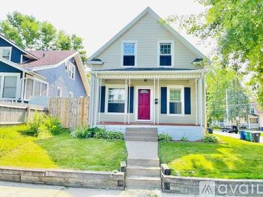 Main picture of 1732 11th St