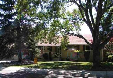 Main picture of 1360 W 12th St