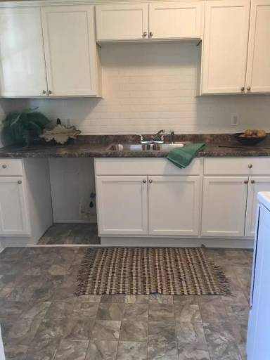 Main picture of 5701 Hearne Ave