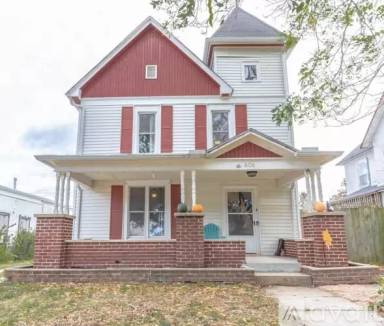 Main picture of 606 S C St