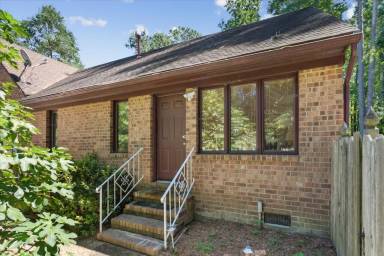 Main picture of 1013 Marlbank Dr