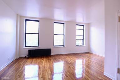 Main picture of 590 Franklin Ave