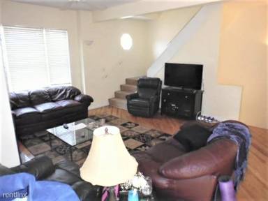 Main picture of 1511 W Barry Ave
