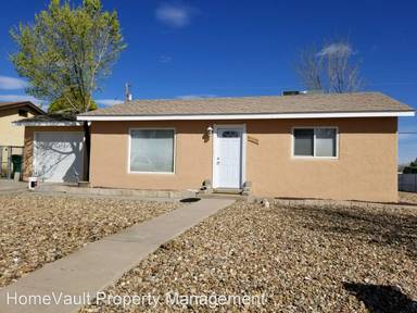 Main picture of 2600 N Mossman Dr