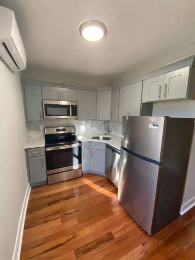 Main picture of 310 Dickinson St