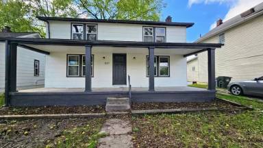 Main picture of 2027 Loretta Ave