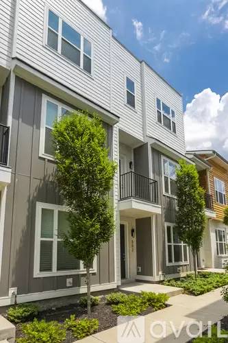 Main picture of 502 Vernon Cir