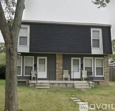 Main picture of 914 S Roys Ave