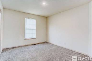 Main picture of 1101 N Martway Dr