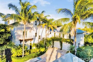 Main picture of 111 Beachwalk Ln