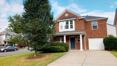 Main picture of 7205 Thompson Greens Ln