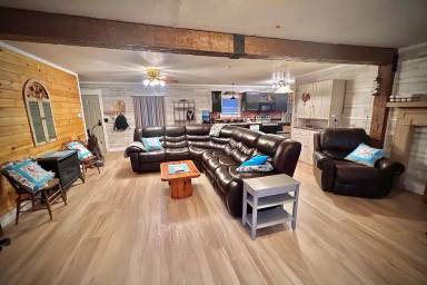 Main picture of 360 County Road 521