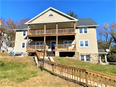 Main picture of 4500 Frederick Ave