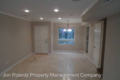 Main picture of 12600 Euclid St