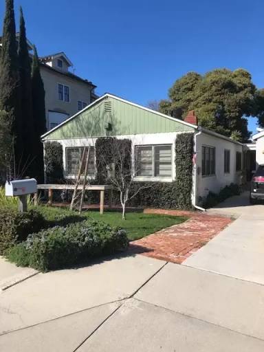 Main picture of 2701 Meadow St