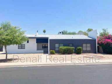 Main picture of 1759 N Spring Cir