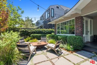Main picture of 929 Marco Pl