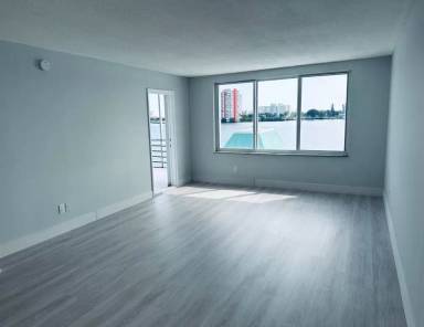 Main picture of 1150 NE 191st St