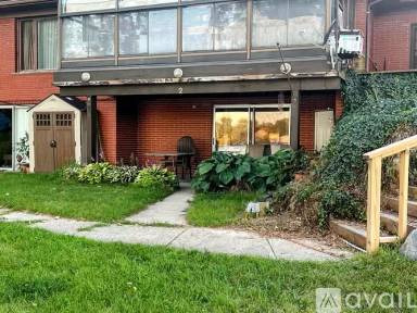 Main picture of 8145 Grand River Rd
